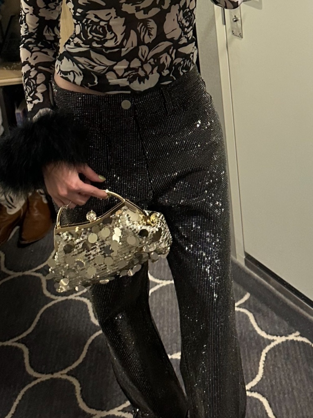 Viral Zara Rhinestone Black Jeans - Picture 4 of 6